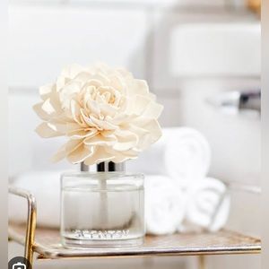 COPY - SCENTSY FRAGRANCE FLOWER